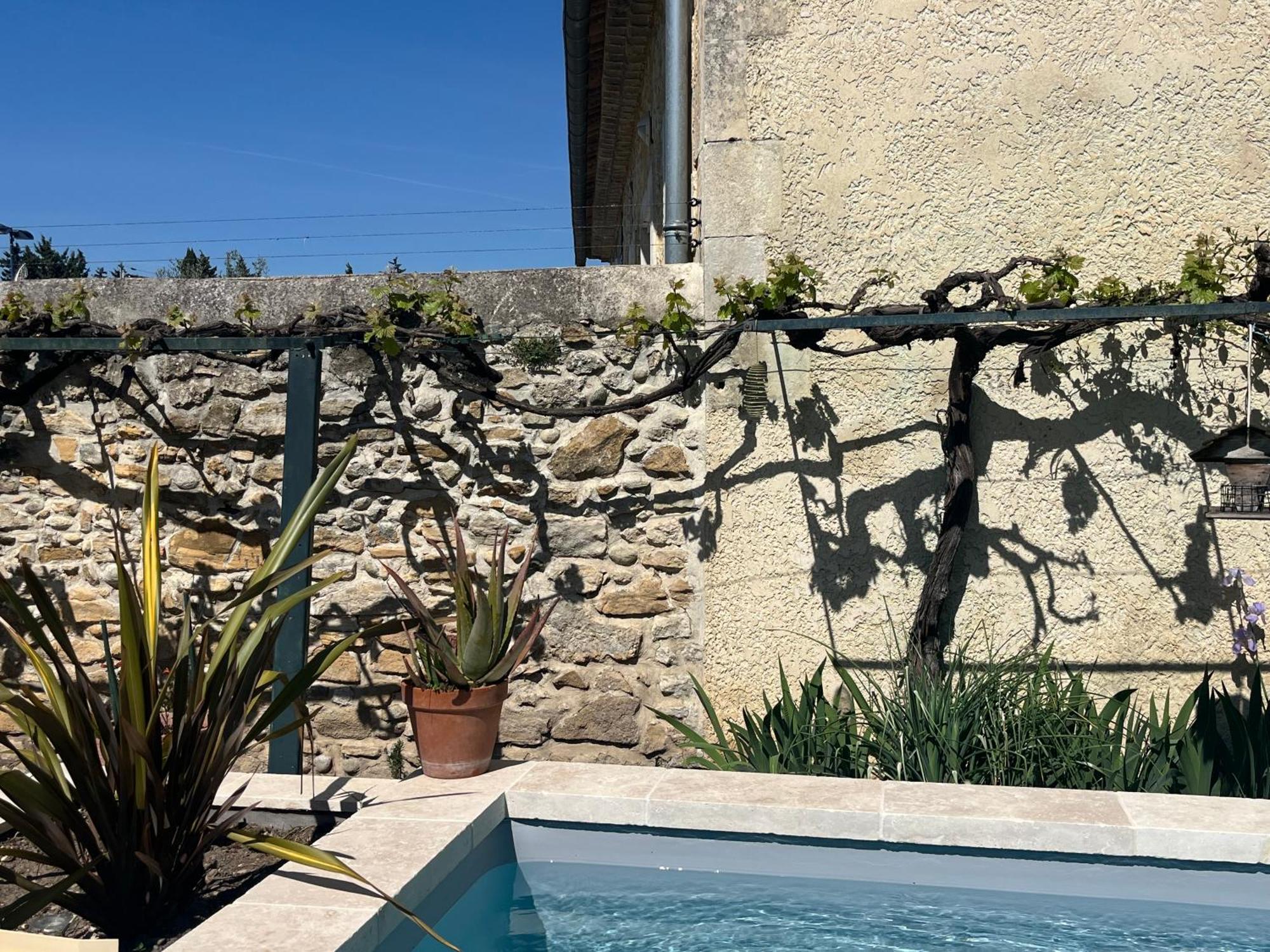 Maison En Provence Lapalud Exterior foto